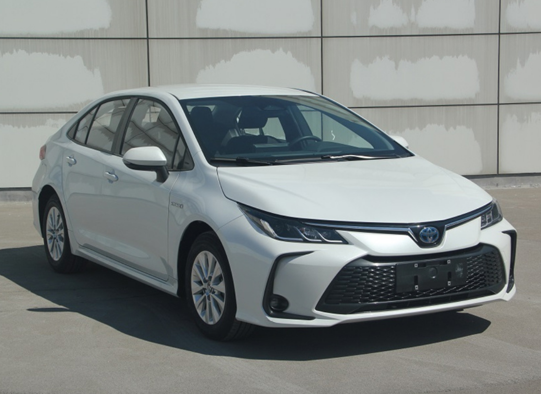 "扮猪吃虎"的卡罗拉,水泥灰涂装三排气,300马力四驱