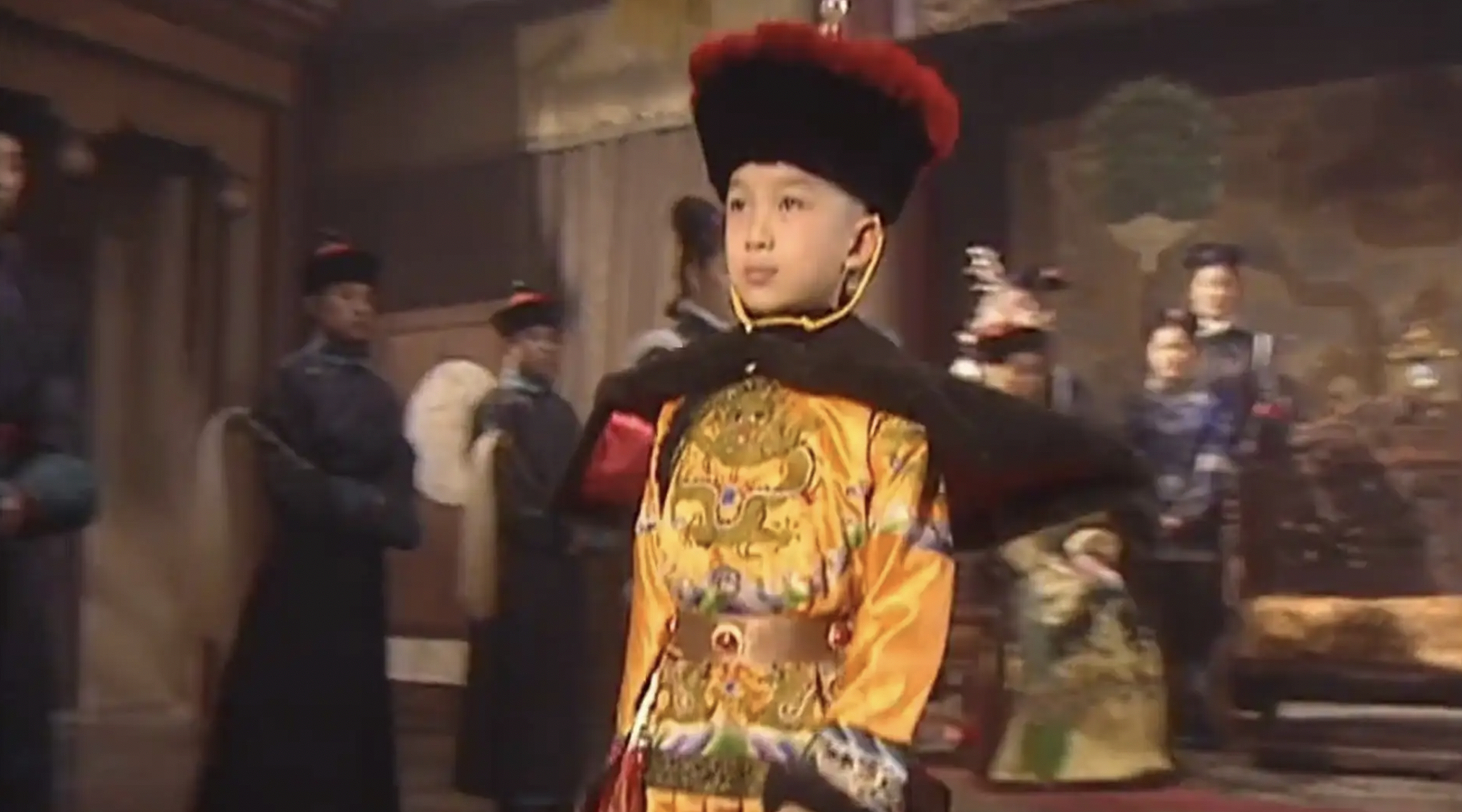 8岁的小康熙对老师说:"你看不起我,待我亲政后定砍你的头!