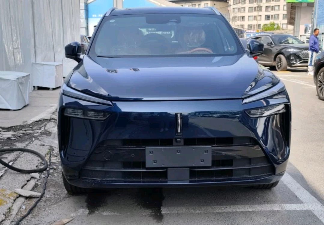 全家出行首选的国货之光大六座suv,魏派蓝山dht-phev有没有打动你