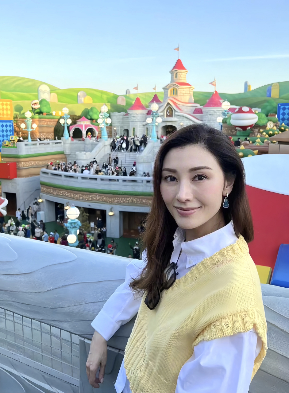 53岁李嘉欣近照,永远都不老女神!这就是骨相美的优势,看着一点都不老!