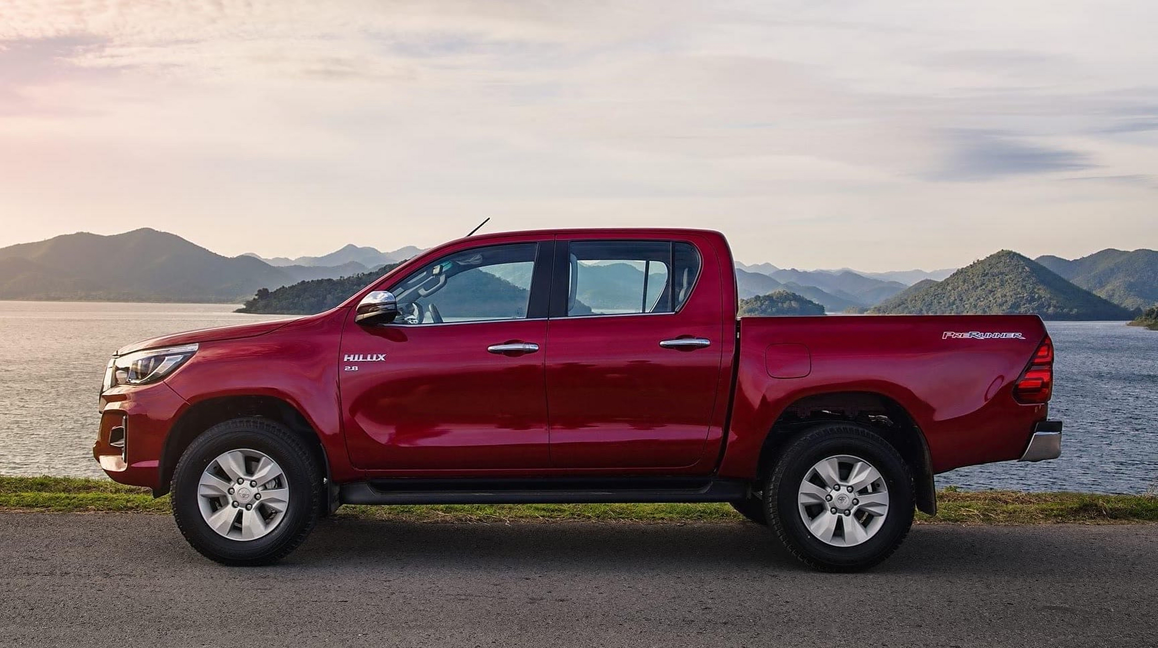 丰田海拉克斯revo#皮卡车# #海拉克斯