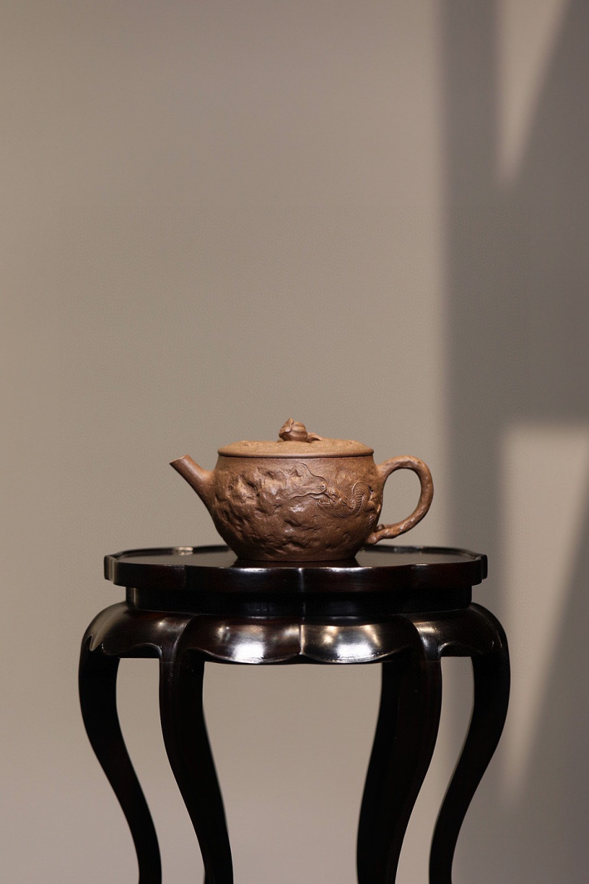 隐龙供春|优质老段|150cc|全手  官磊作品,师从顾云峰,斑驳的壶体肌理