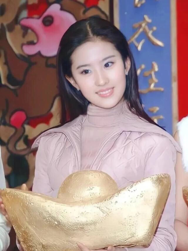 刘亦菲超美的照片