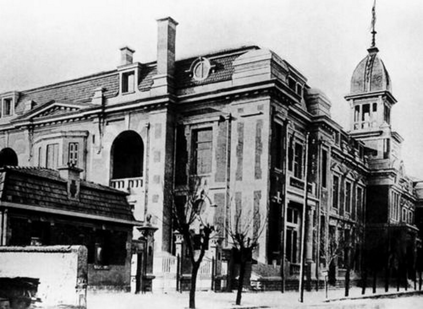 老照片  百年前的济南邮政大楼  见证济南百年历史沧桑