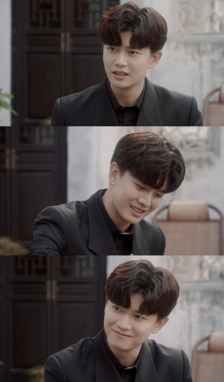 爱上了国超甜甜的笑#任嘉伦# #任嘉伦一生一世