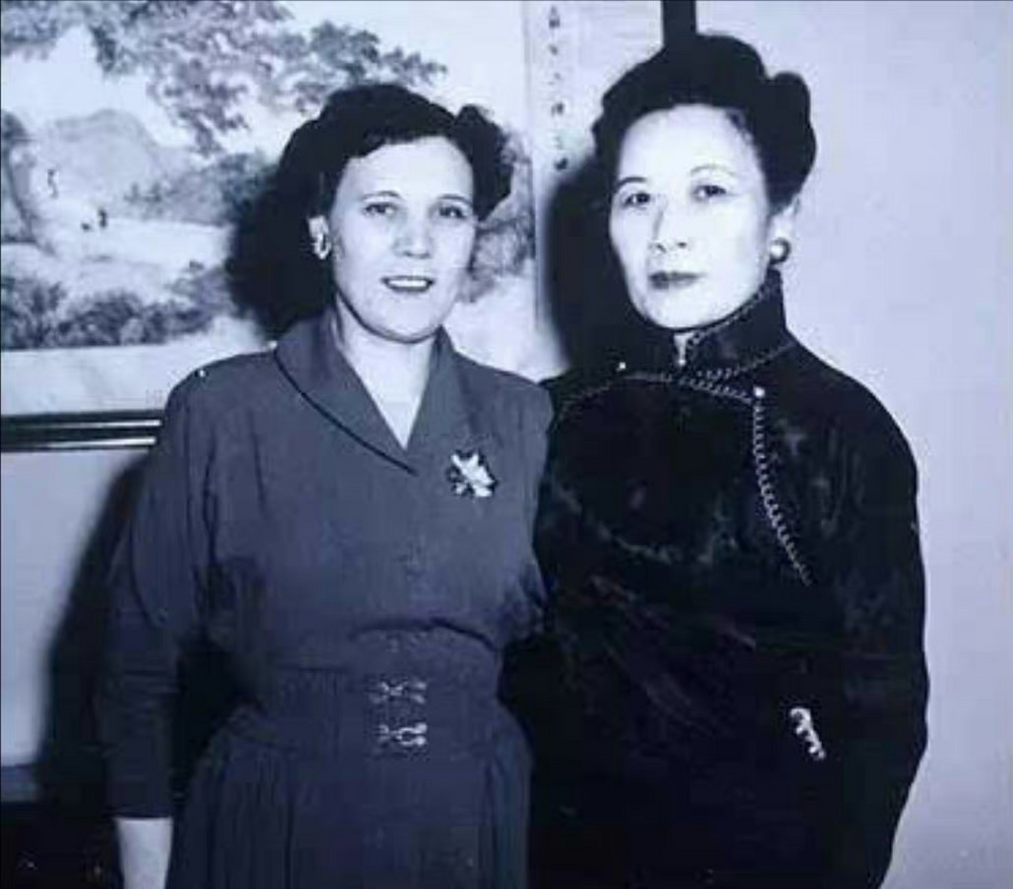 宋美龄与蒋方良婆媳合影