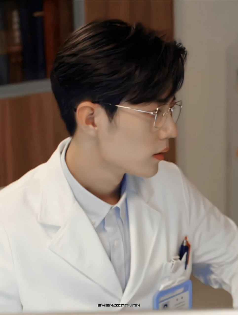 我好喜欢哥哥的后脑勺啊!#肖战