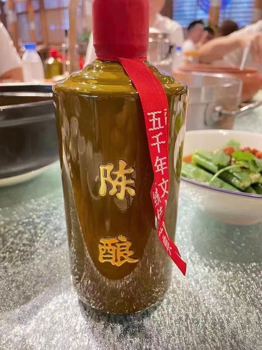真正的茅台口粮酒来咯!酒名:茅台镇陈酿光瓶酒 规格:16瓶/件