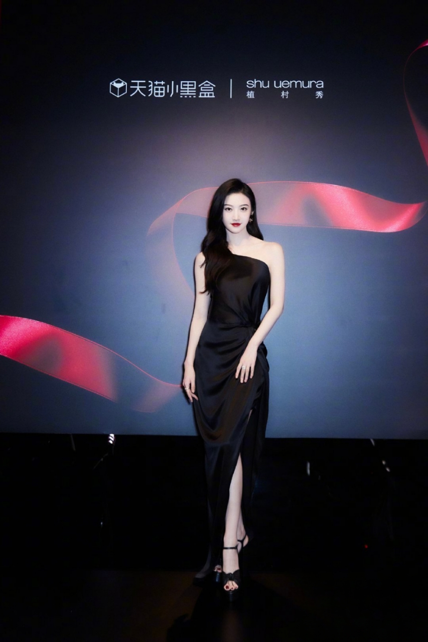 景甜美腿玉足合集,红色脚趾太诱人了