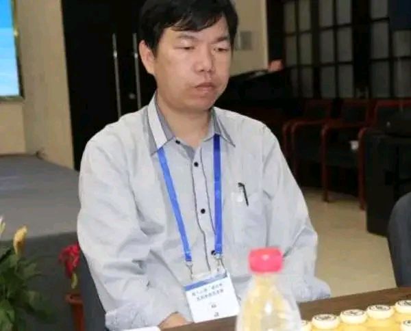 业余棋手的巅峰—黎德志