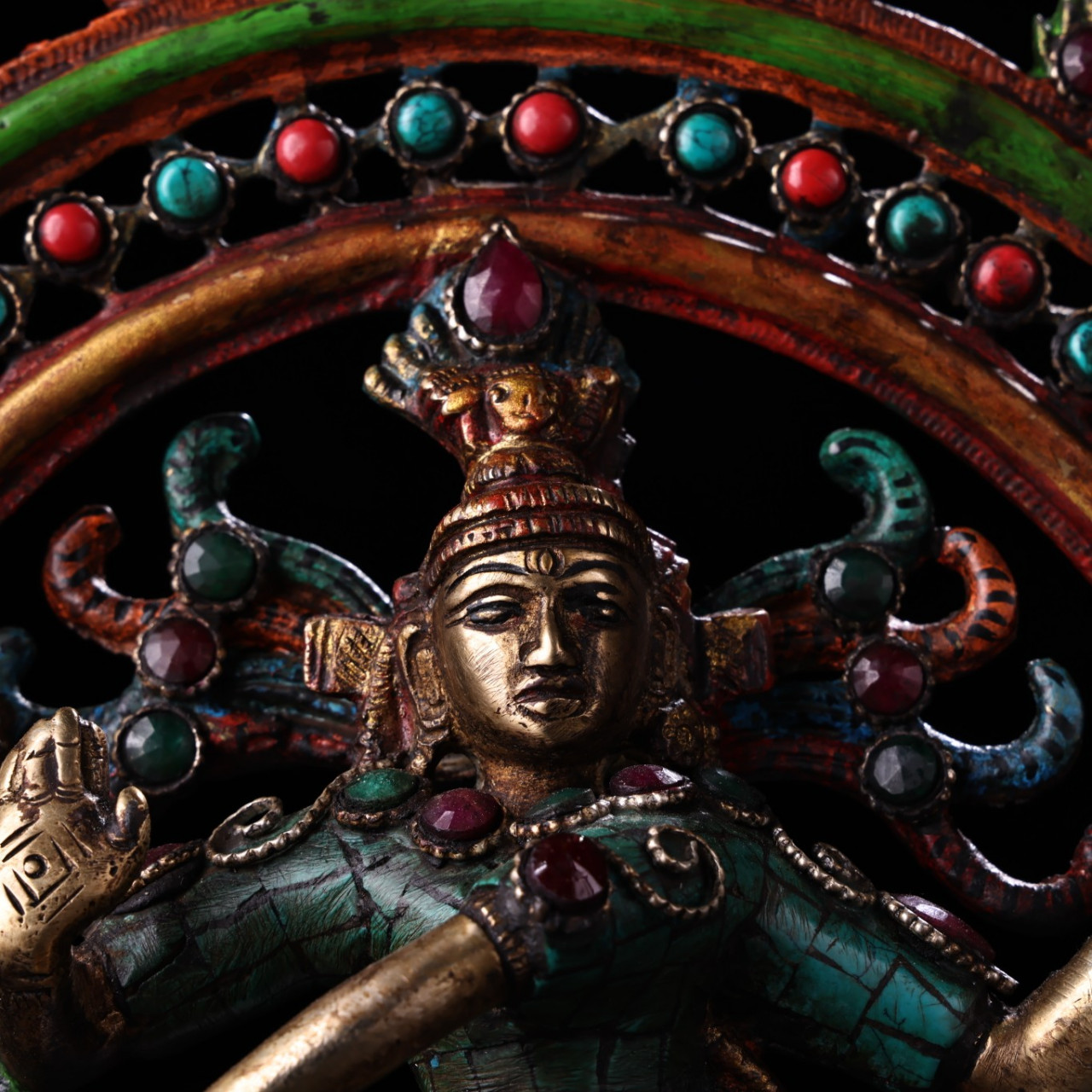 旧藏西藏收纯铜藏传工艺镶嵌宝石彩绘描金藏传自在度母一尊  工艺精湛