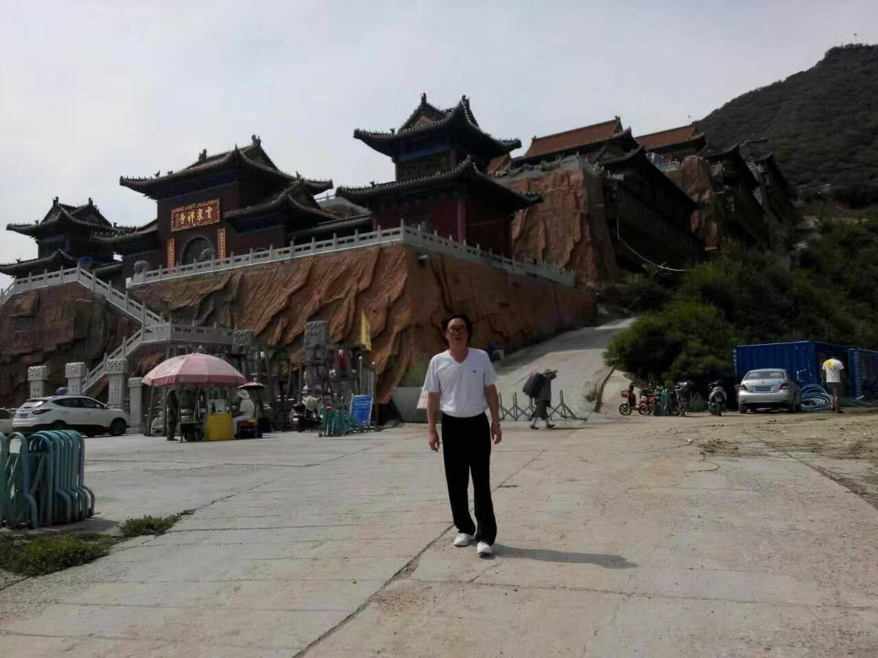 美好假期在旅途# 《张家口·赐儿山游记》传说 500 多年前,有一对