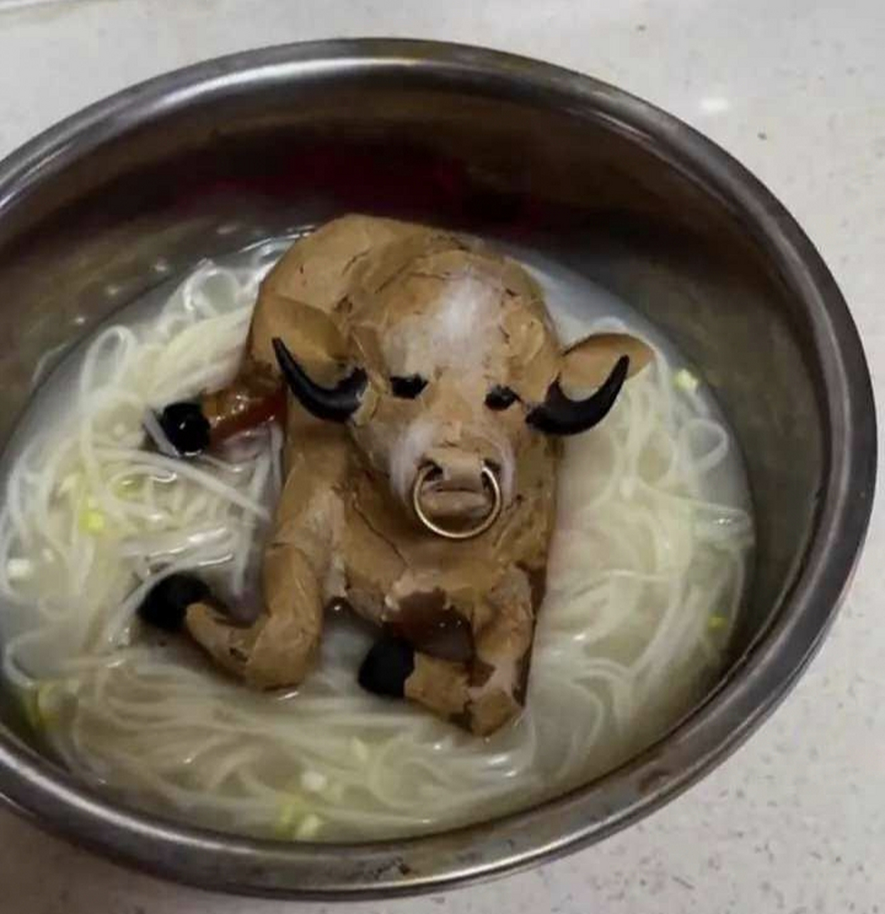 闺蜜给她男朋友67做的辣子鸡和牛肉面#搞笑