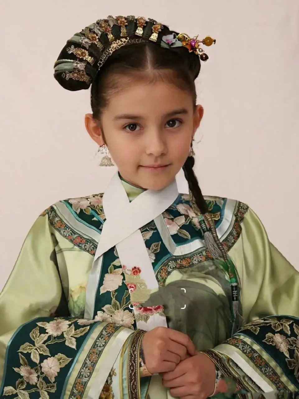 "  这应该就是她们入府时真实的感觉,剧里的演员