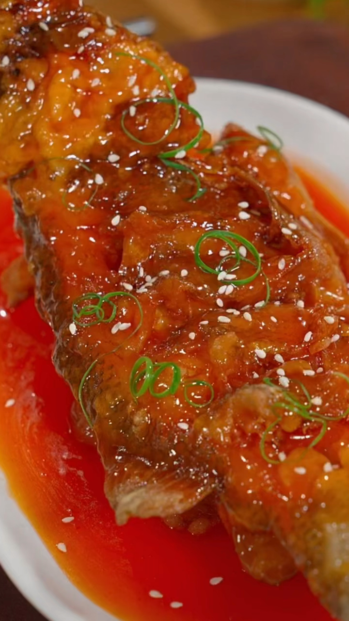 糖醋鱼,糖醋排骨好吃,糖醋汁难调,不妨试试这个糖醋料,酸甜适中,大人