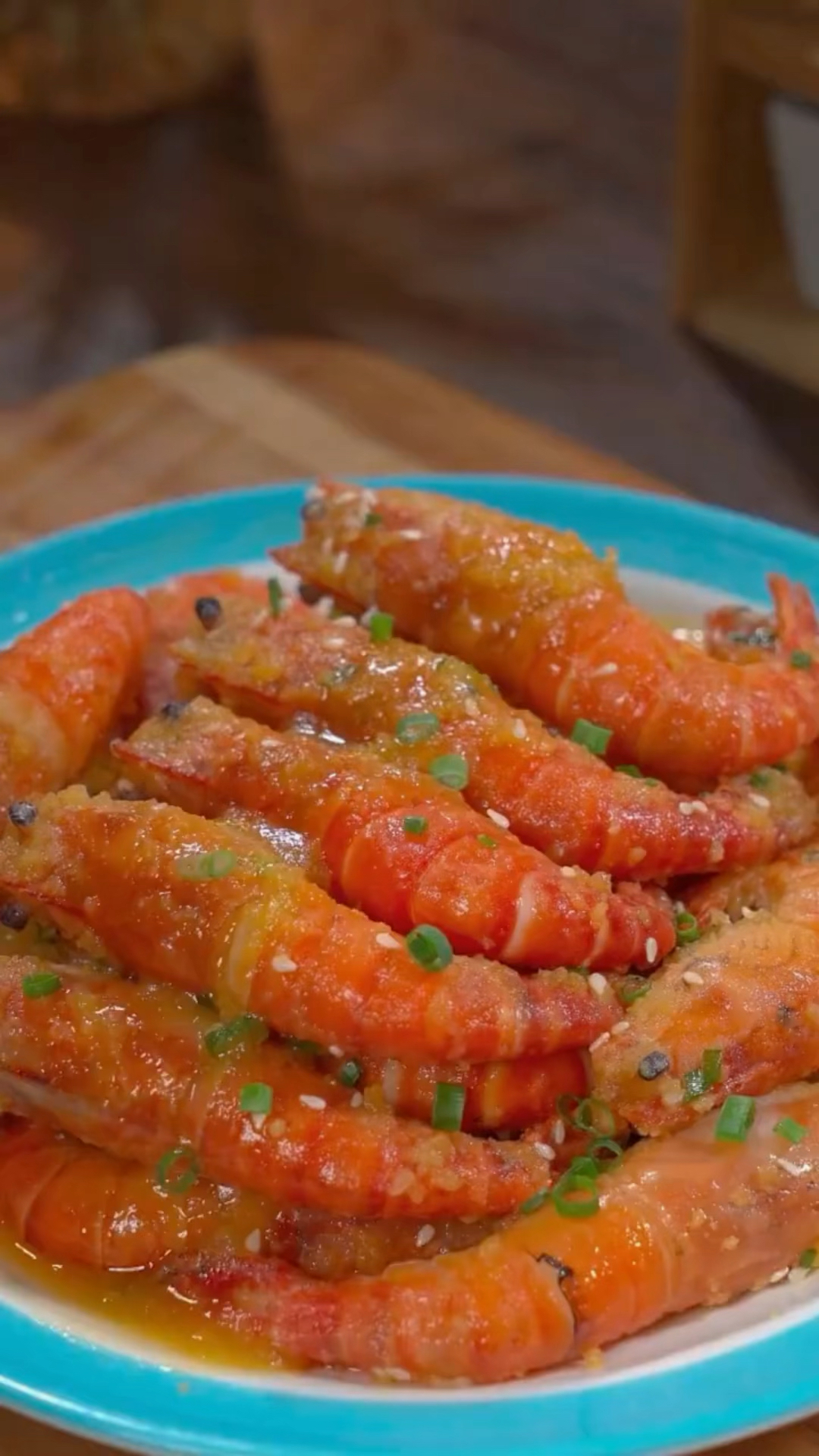 咸蛋黄焗虾,这口感太香太好吃了-度小视