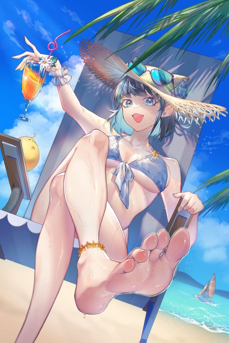 美女跷二郎腿也能这么优雅?