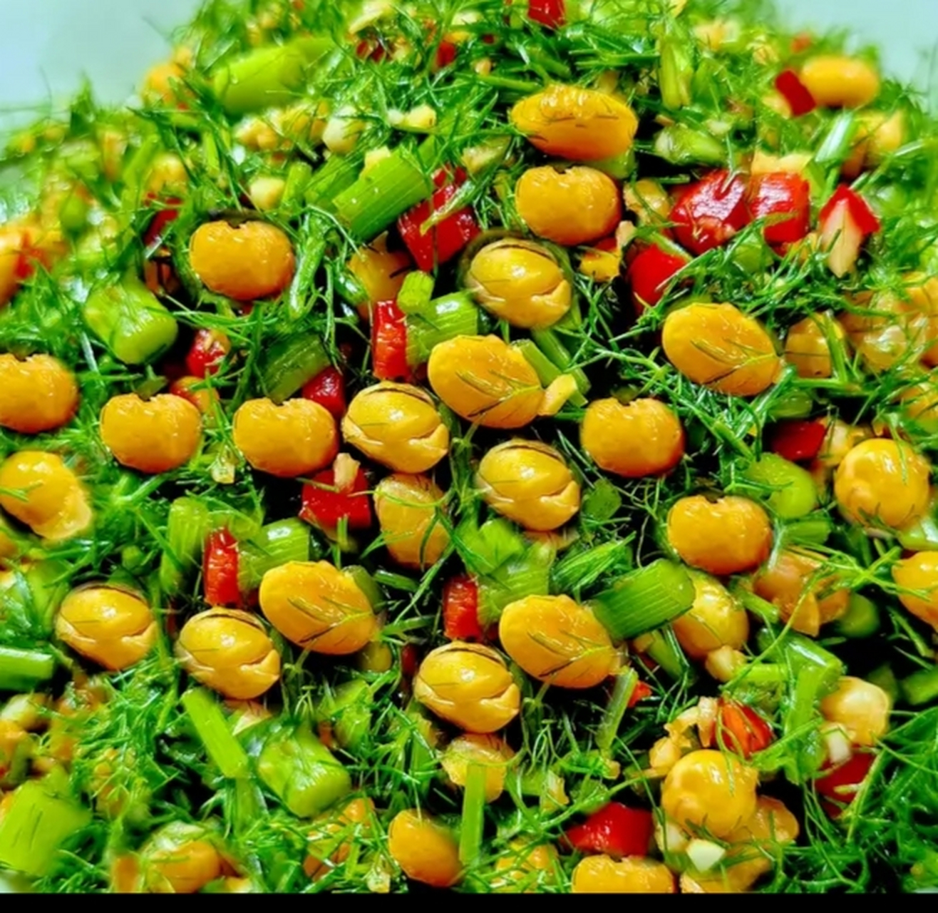 我的美食分享#  茴香拌黄豆  做法  1.