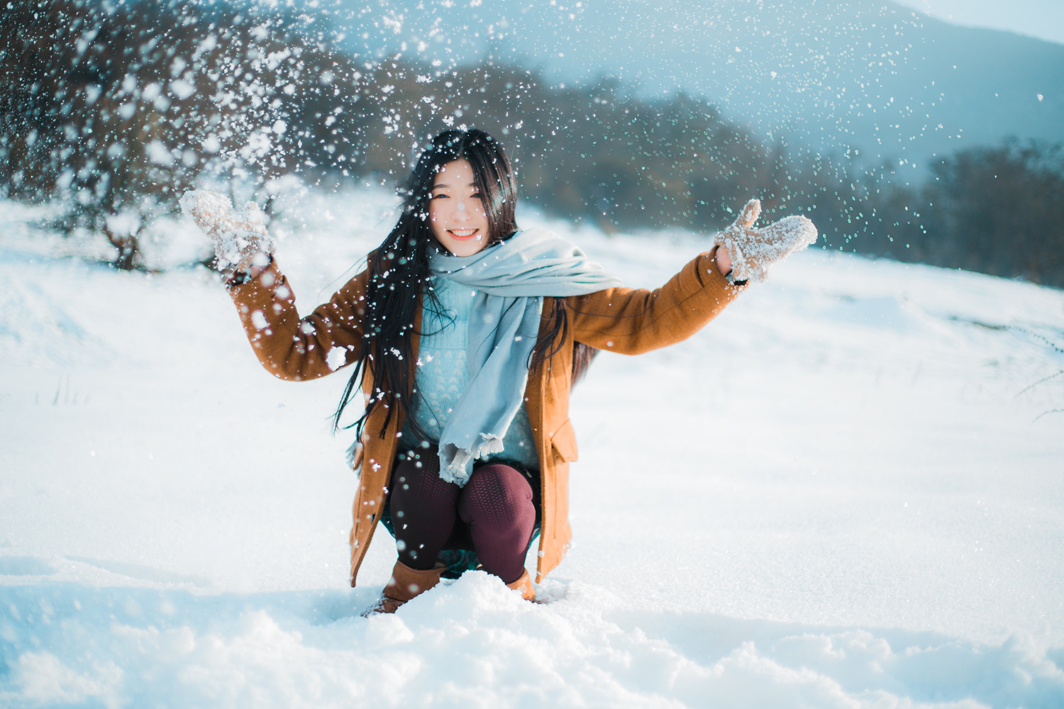 冬天下雪女孩唯美图片图片