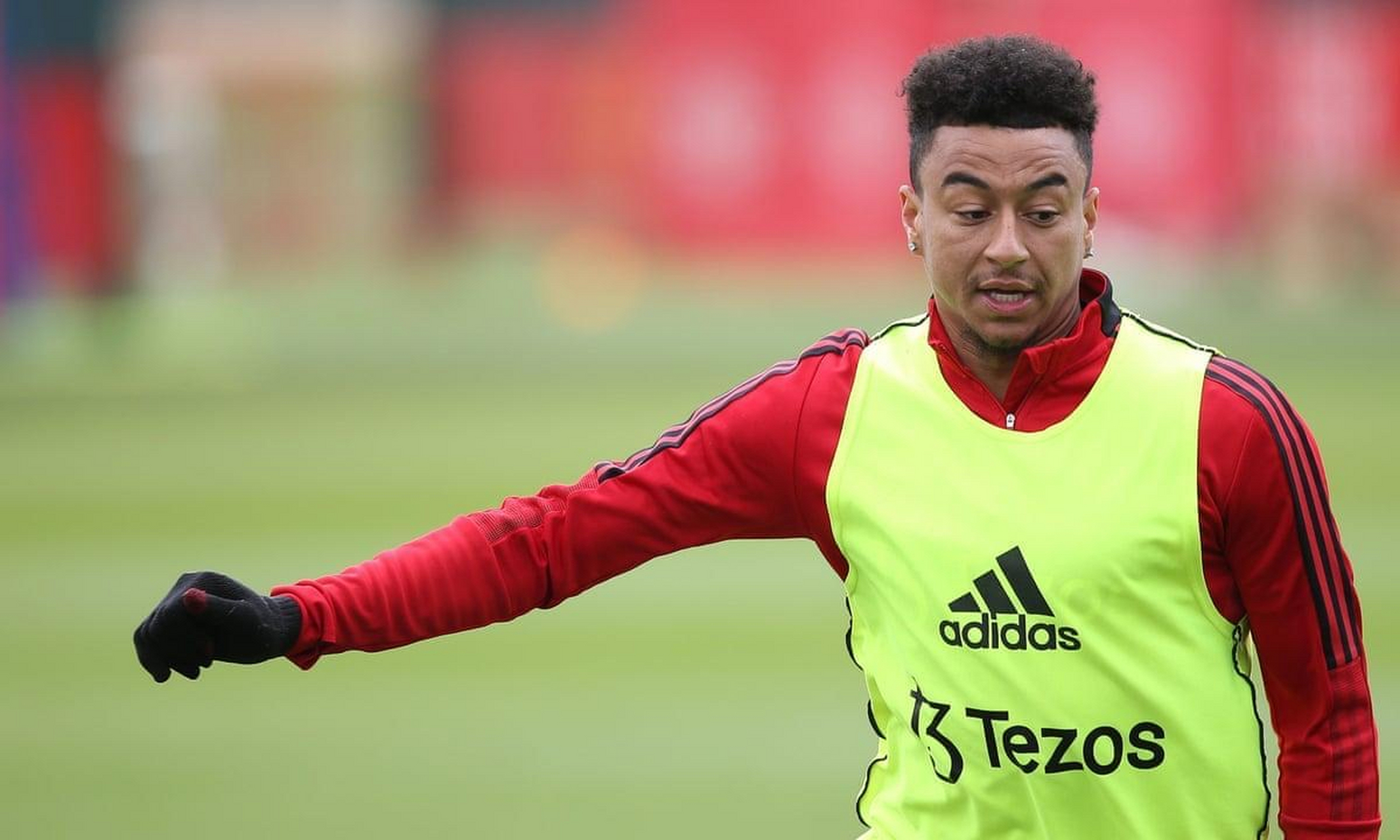 足球运动员杰西·林加德将离开诺丁汉森林俱乐部 足球运动员杰西·林