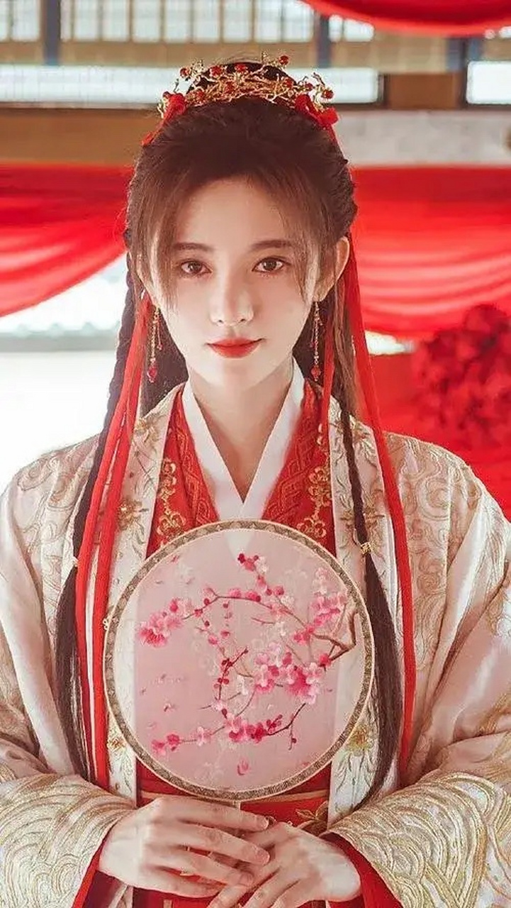 女明星照片古装 婚服图片