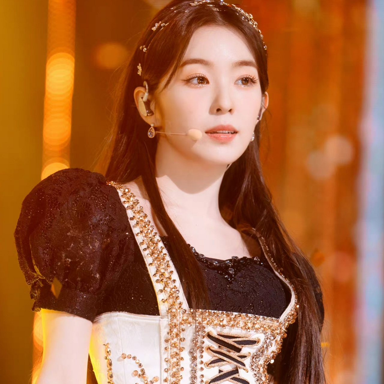 裴珠泫#明星出圈的穿搭# #娱乐八卦一起聊# #综艺咖明星