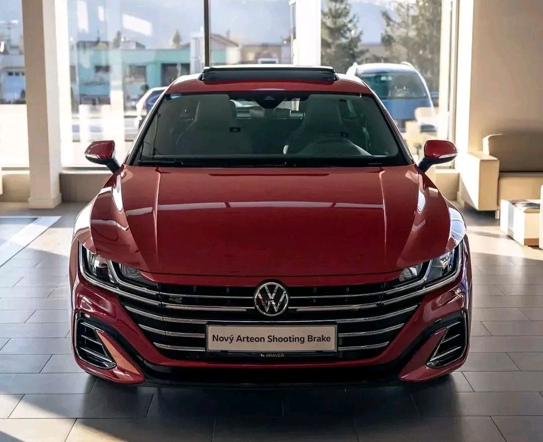 2023款大众cc"r"实拍,犀利又霸气,加速6秒,激光大灯 四排气