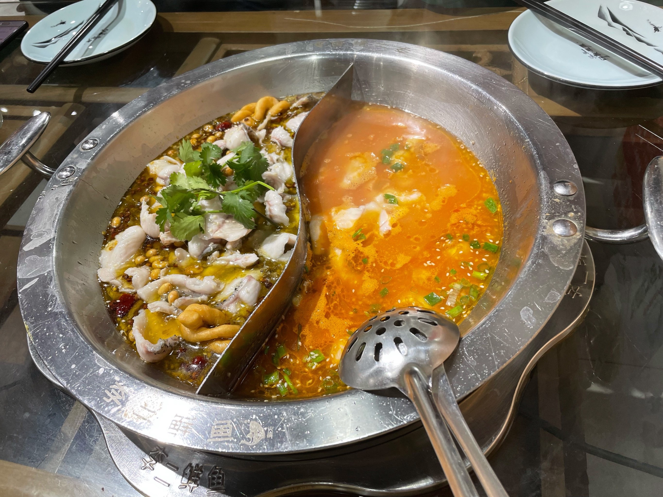 三原县这家鱼火锅店,可真是敢为天下"鲜"!