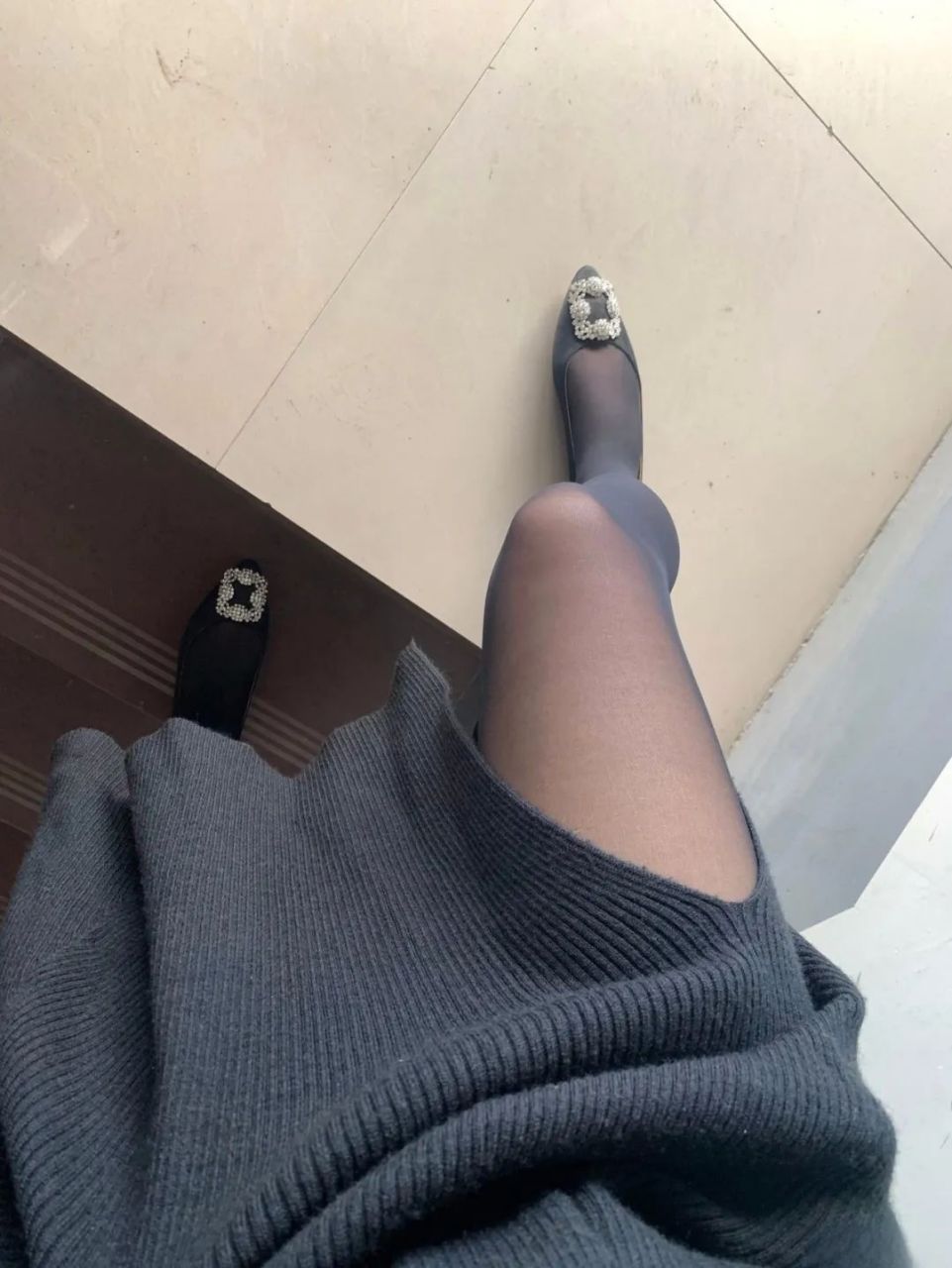 黑丝是标配#丝袜# #美腿丝袜高跟鞋# #我要上热门