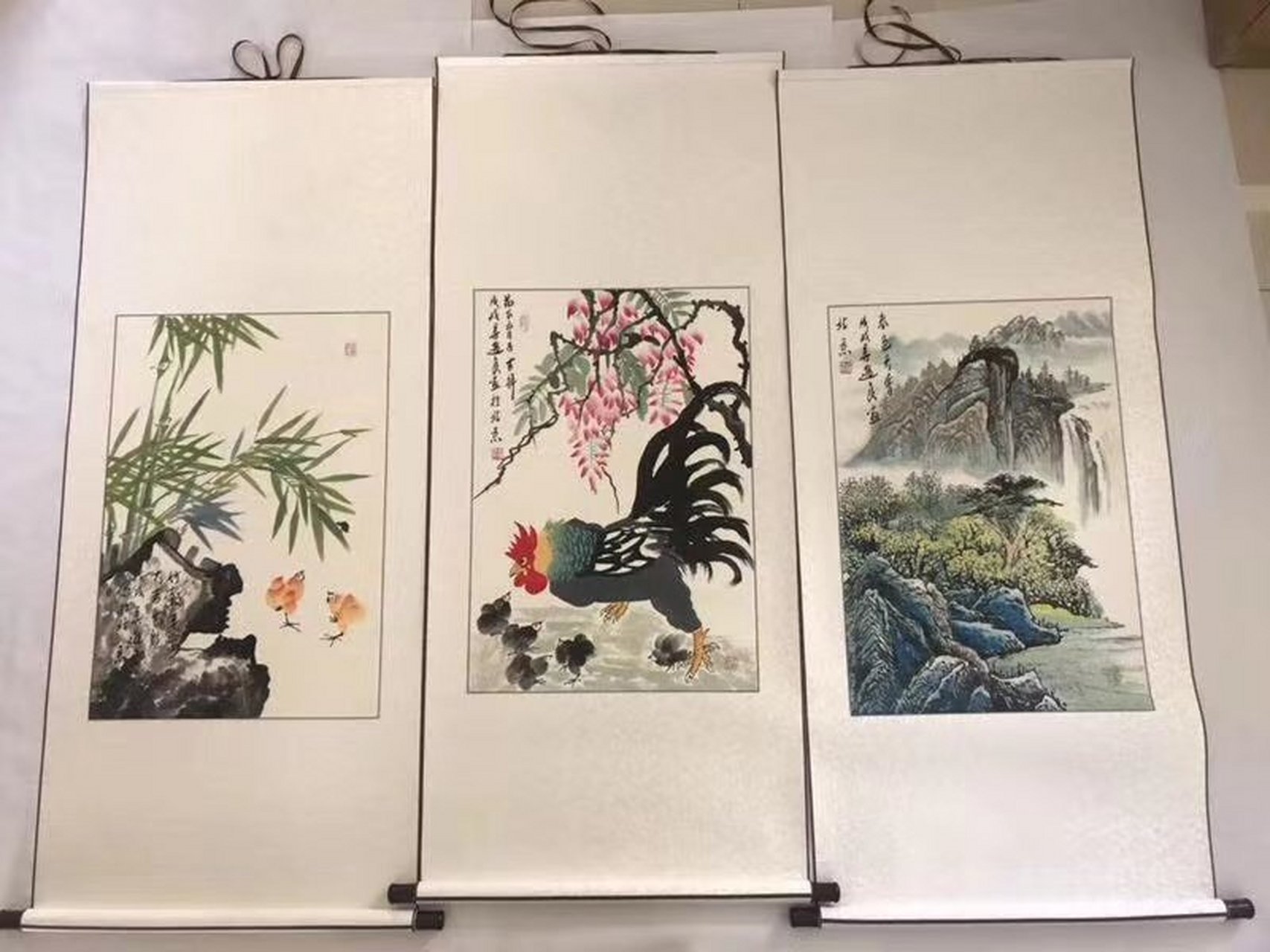 艺惠藏# 吴进良老师吉祥三宝国画装裱好了!大家看看效果!#涓流计划