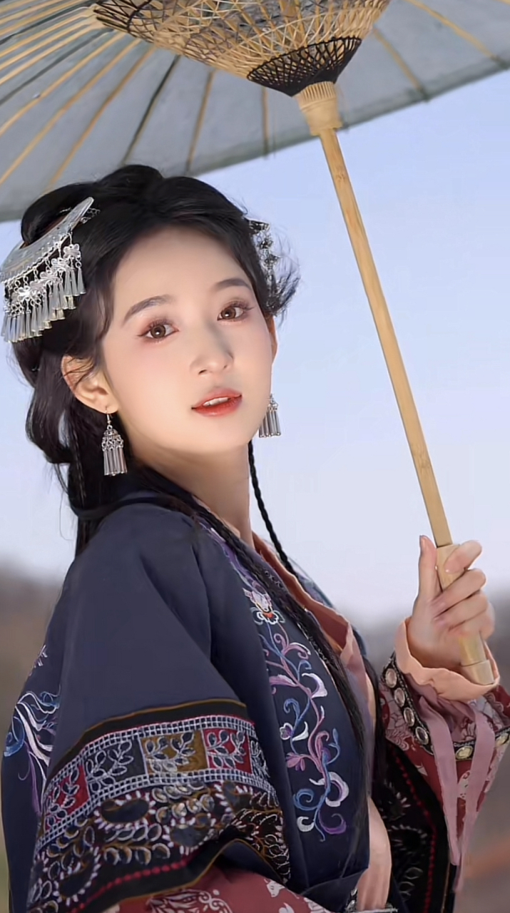 抖音古风下山=下山抖音超甜女生版