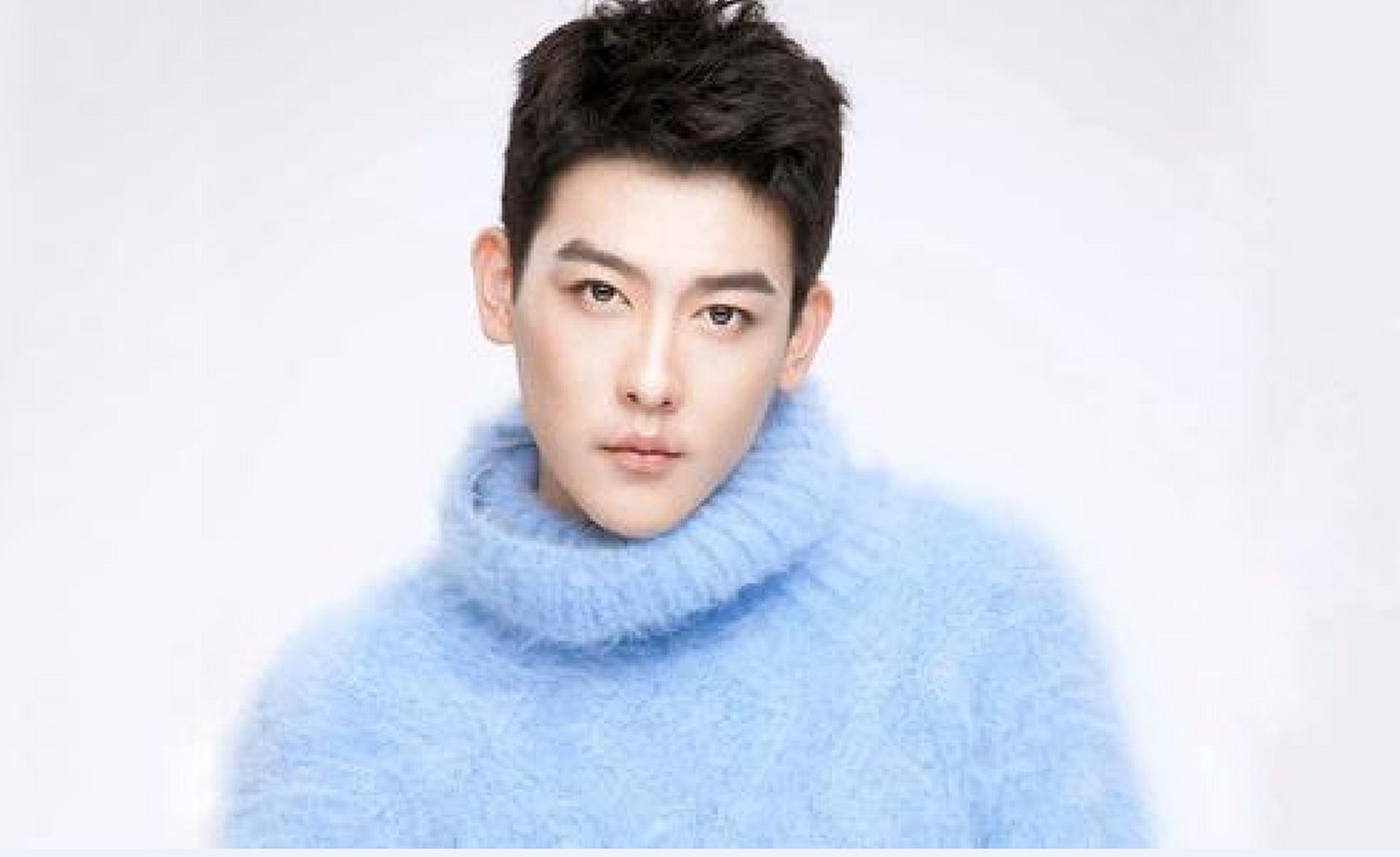 姜思达穿露背长裙惹争议,你怎么看姜思达的穿衣风格?