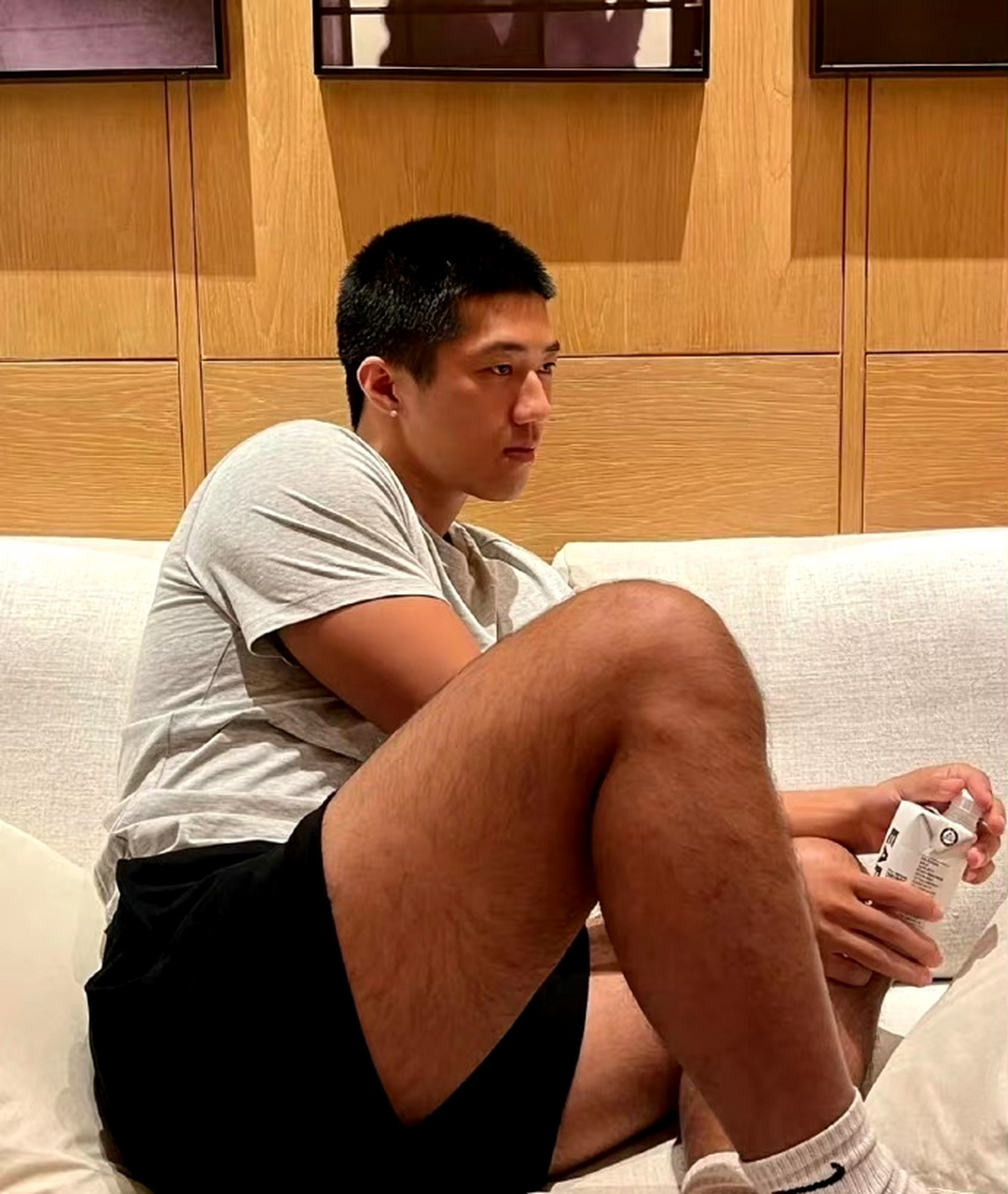 寸头型男爱健身,这也太可了吧#肌肉型男