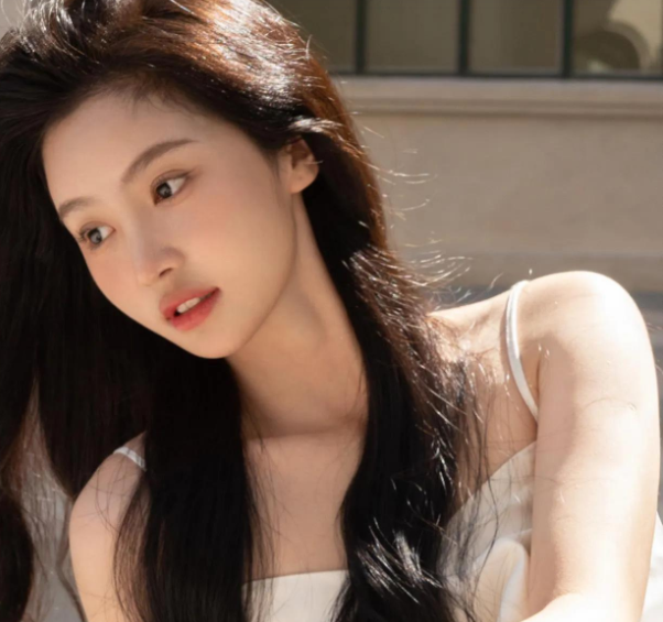 皮肤暗沉的女人,每天坚持做好这4点,皮肤白皙透亮惹人爱