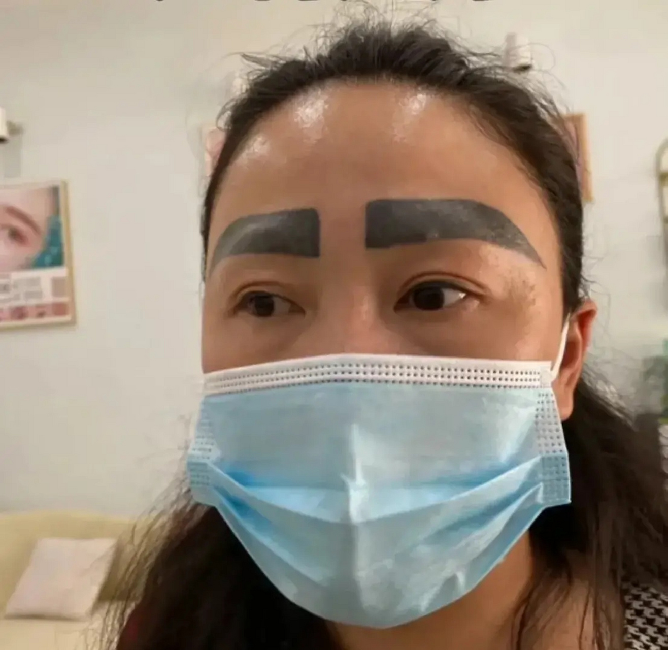 浙江杨女士纹眉遇见生手,老板同意赔偿200块钱了事[捂脸][捂脸]#美容