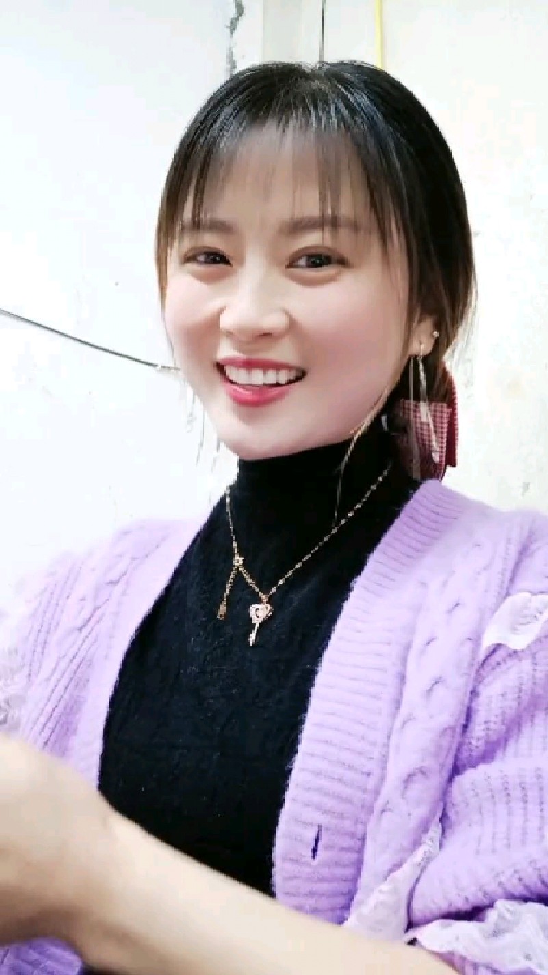 人见人爱,干净漂亮,朴素大方,太美了