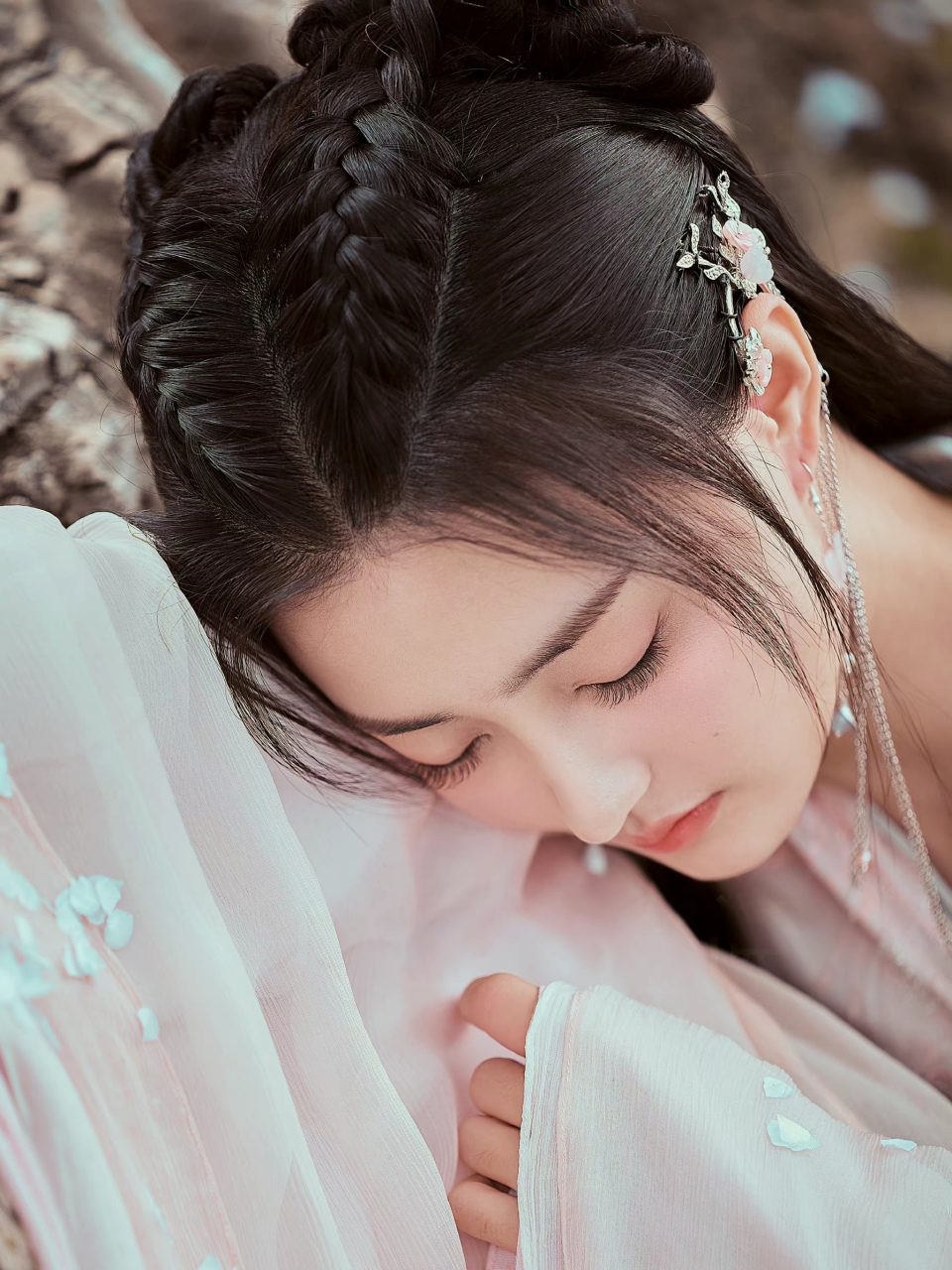 徐璐,侧脸好好看 #动态创作月