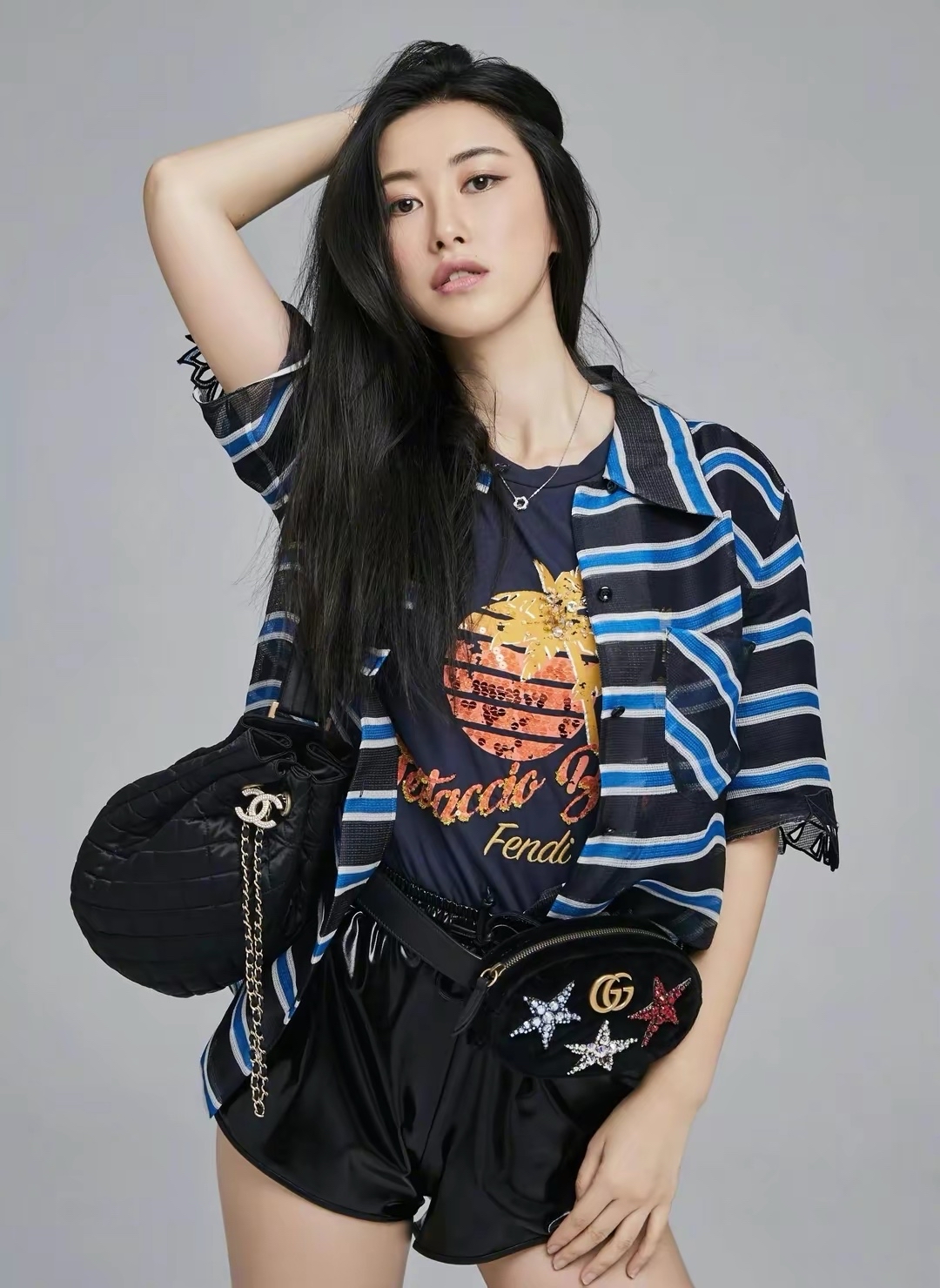 美女明星朱珠高清写真美图,气质卓越,性感妩媚