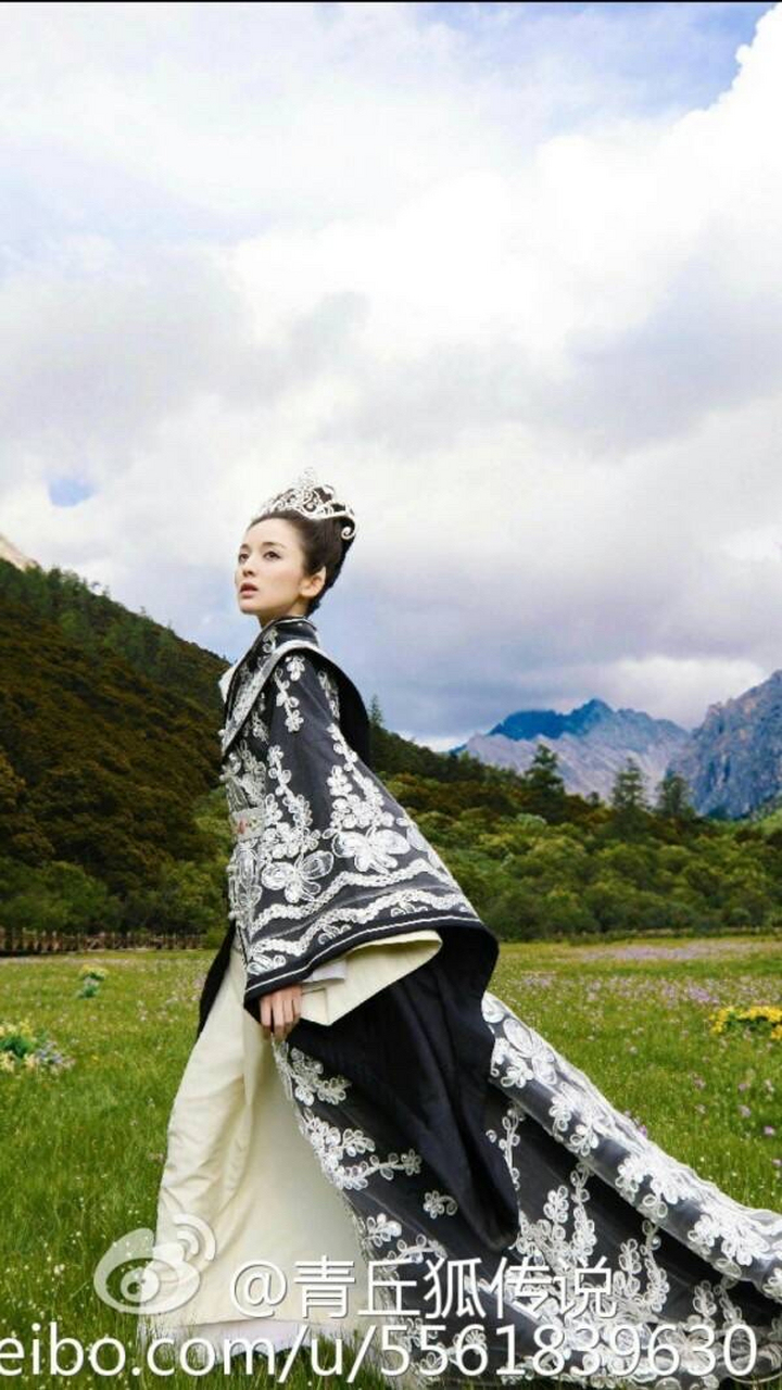 古力娜扎之陶恒(恒娘),《青丘狐传说》里的千年九尾白狐,法力无边,敢