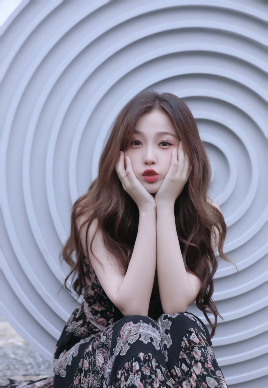 嘟嘟嘴好可爱#虞书欣