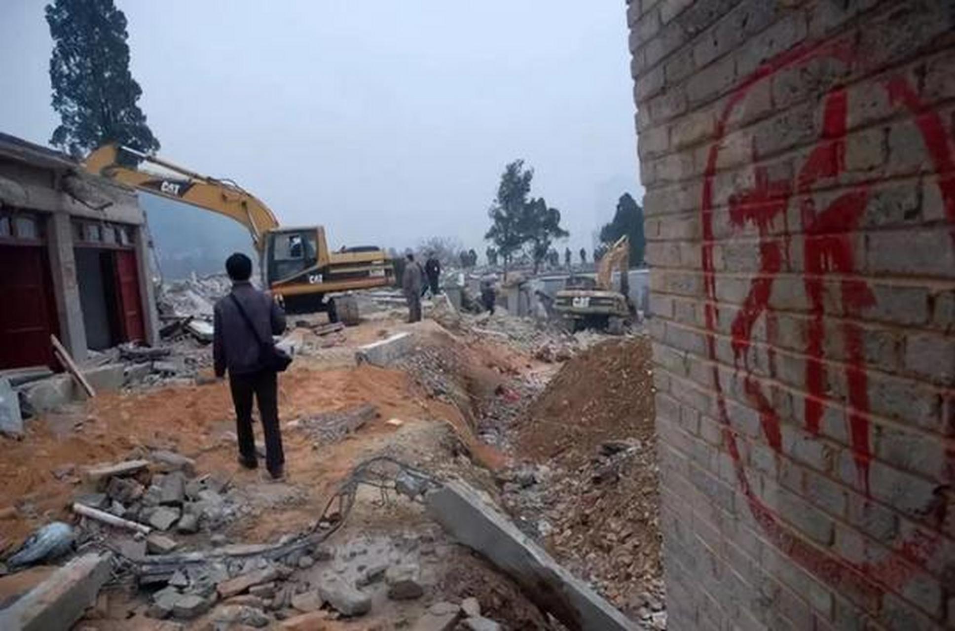 北京或将告别大批"拆迁暴发户",以"搬迁"代替"拆迁",同时房屋拆迁许可