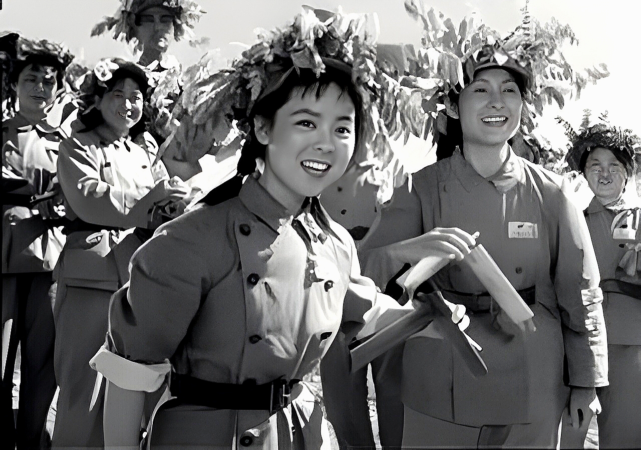 一等功臣解秀梅,晚年生活窘迫没钱治病,身份曝光后引来军区领导