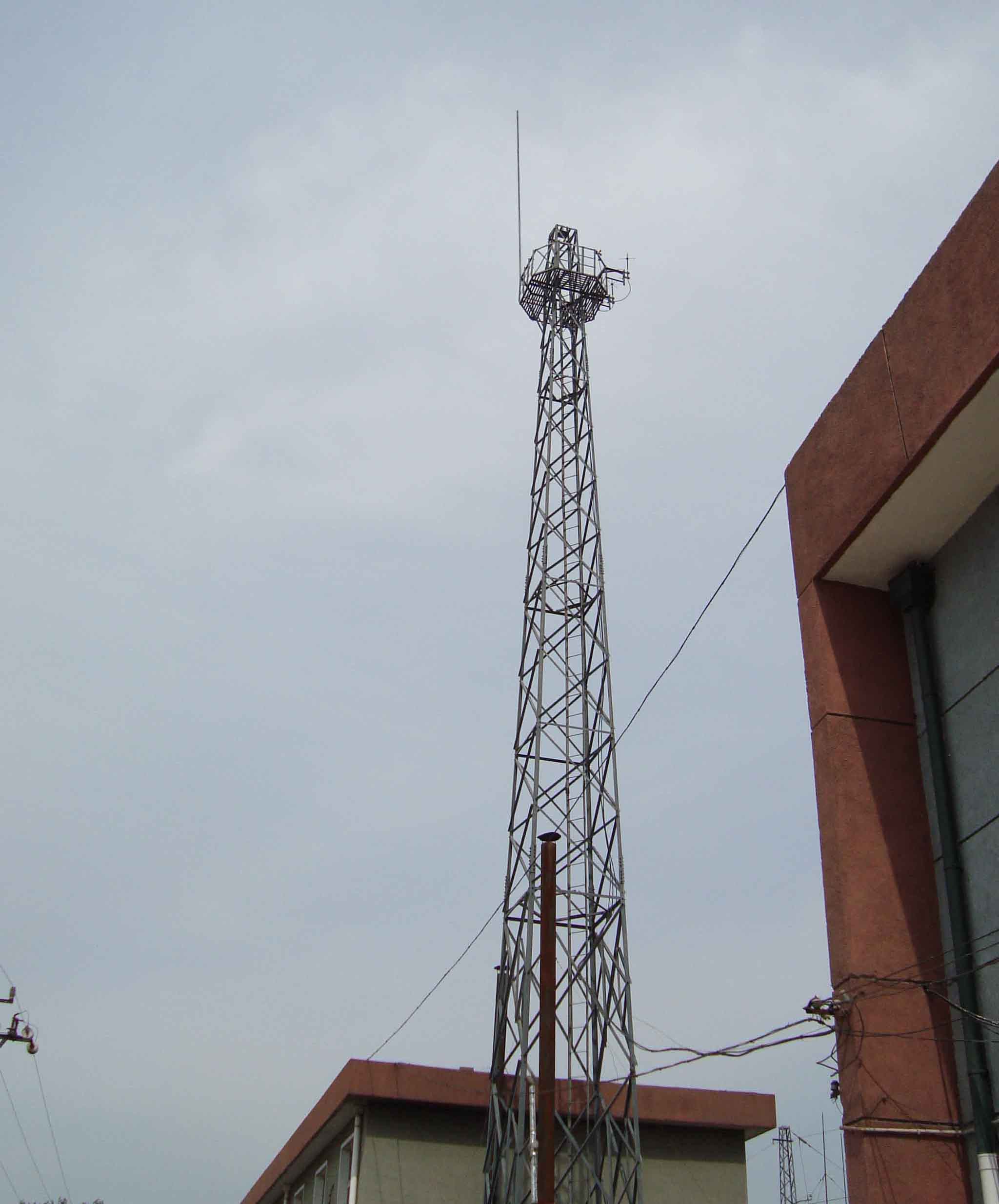 通信塔,通信铁塔厂家