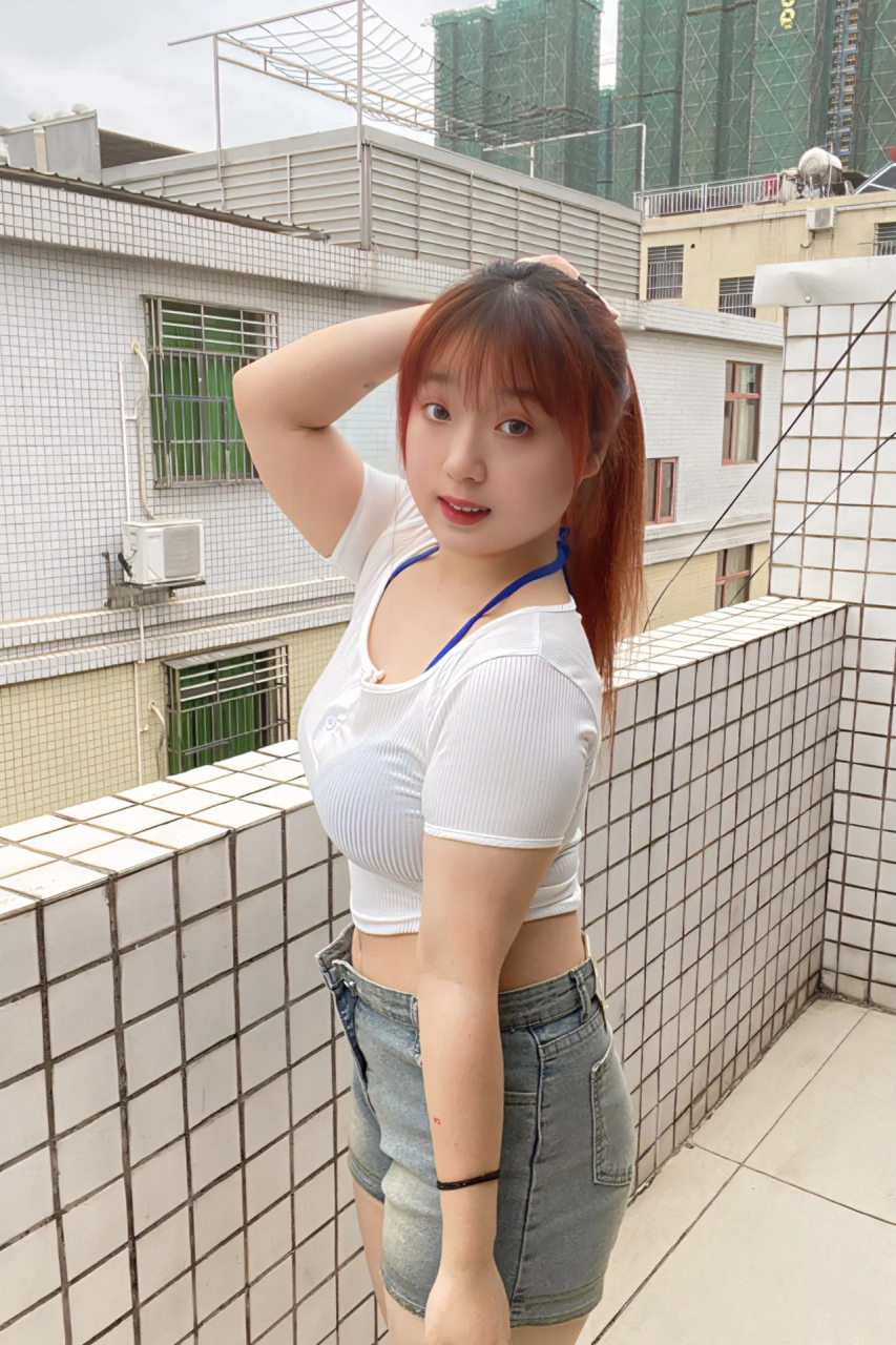 肉嘟嘟的女生才可爱