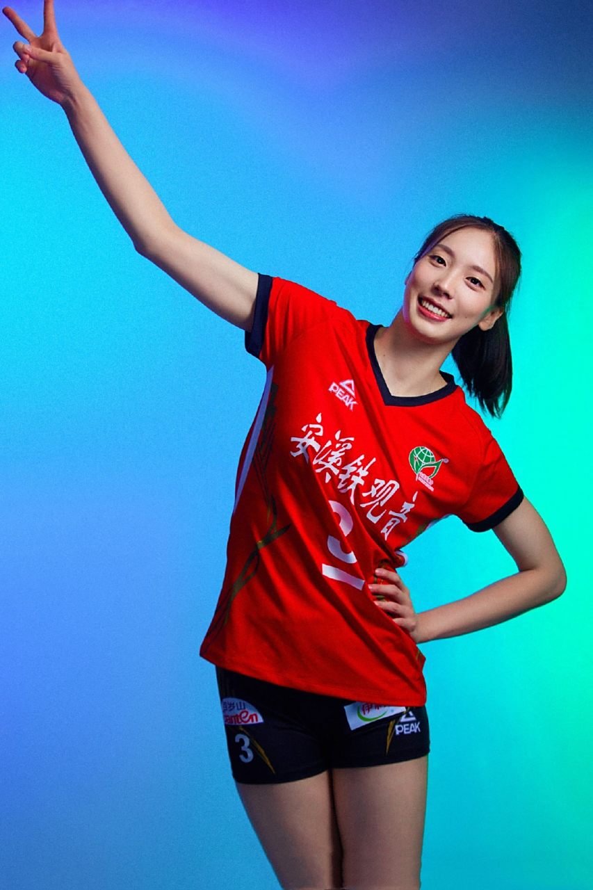 郑益昕和林越馨,你们这是在"拜把子"么? #2023我们一起跨年