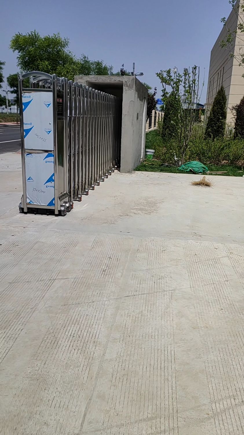 安装电动门实例电动伸缩门电动推拉门不锈钢伸缩门工厂大门单位电动门