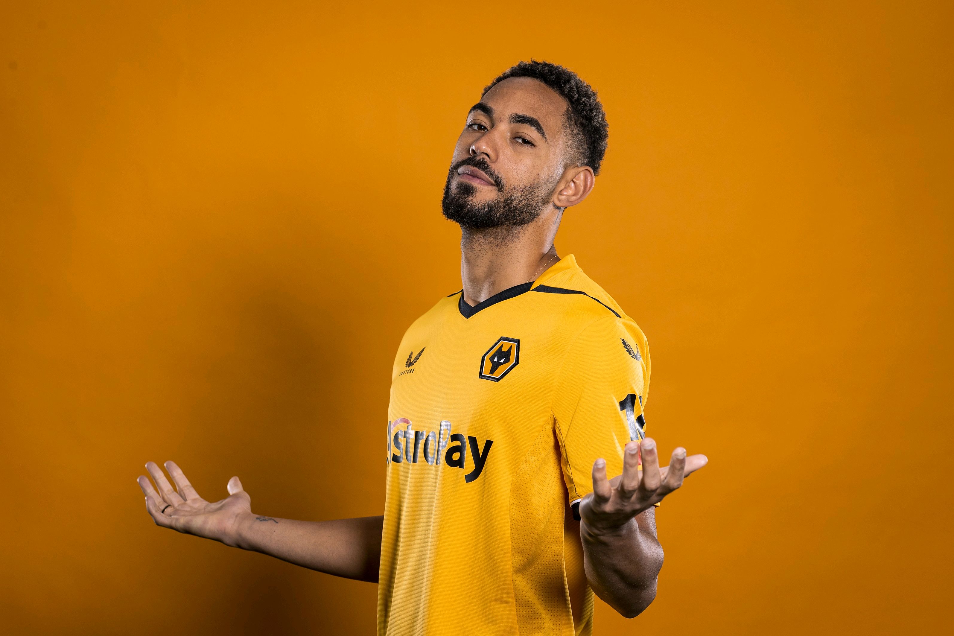 官方马特乌斯库尼亚租借加盟狼队