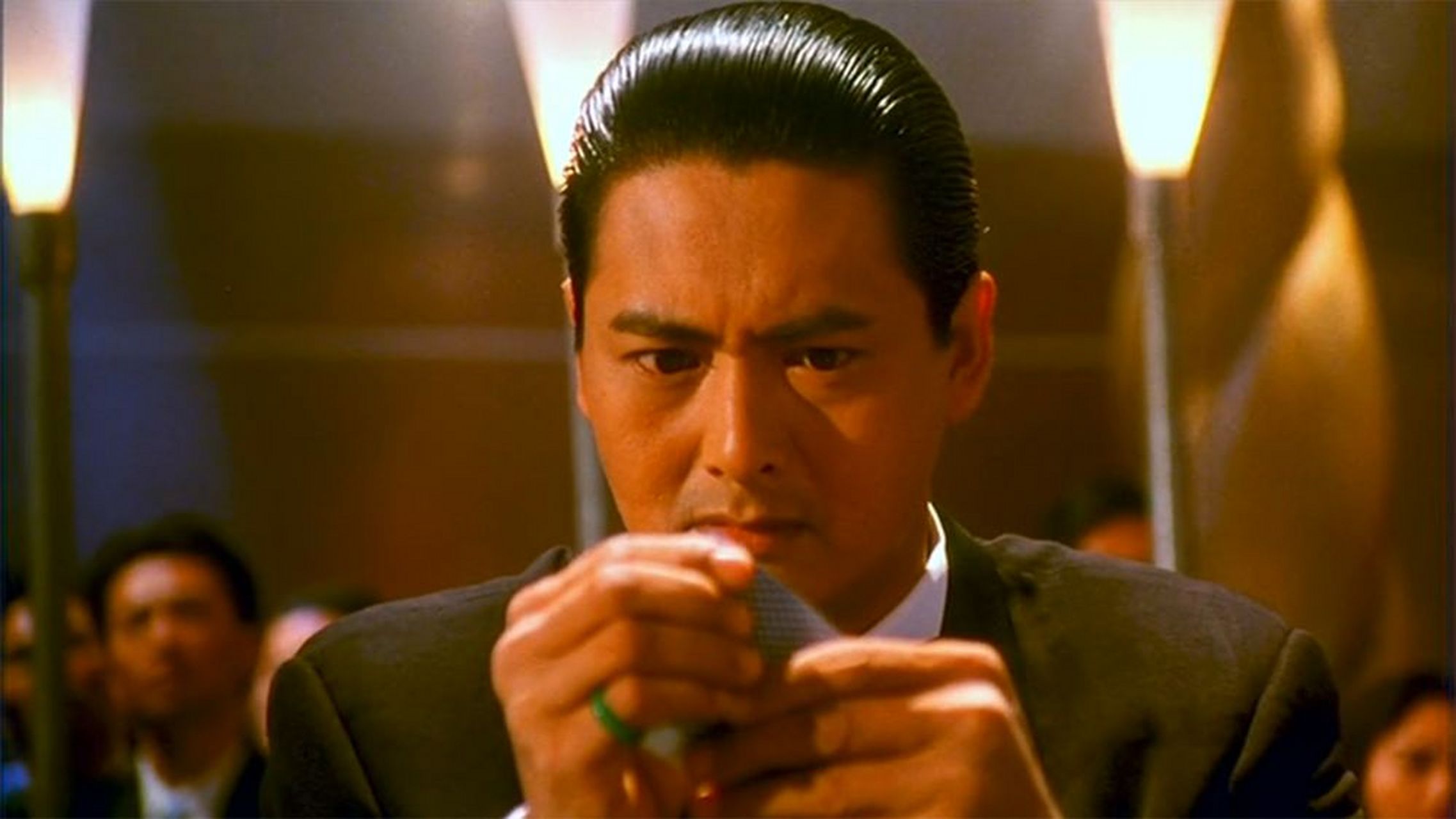 创造了一位梳背头活在bmg 而后为我们贡献表情包的男人,赌神高进