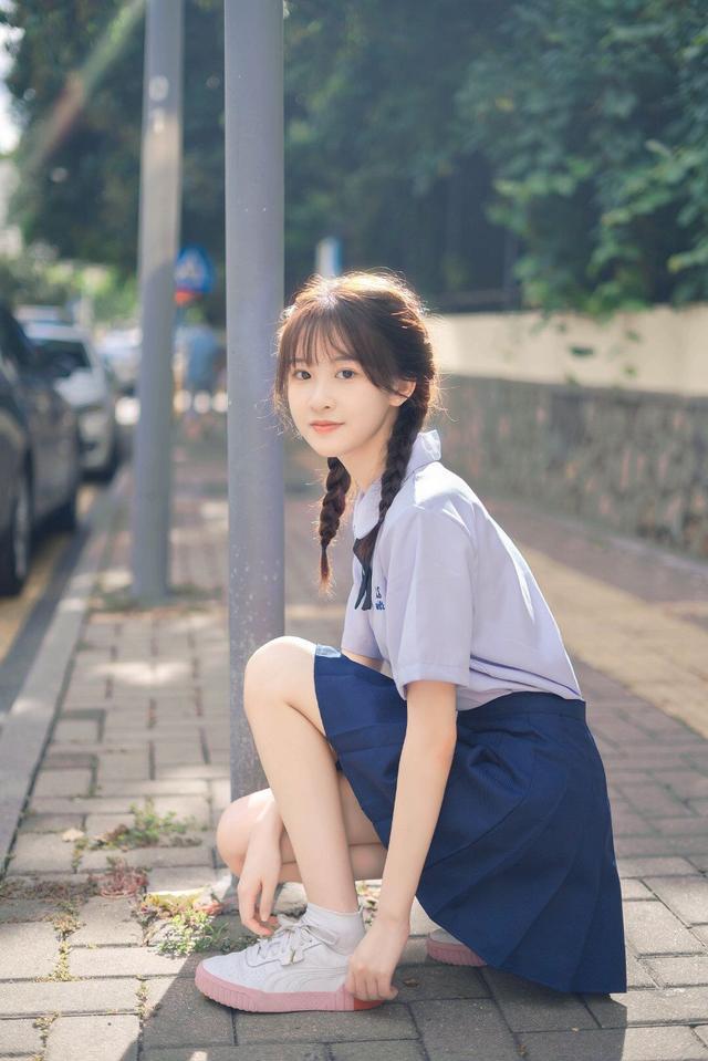 jk少女丨清新活泼小姐姐