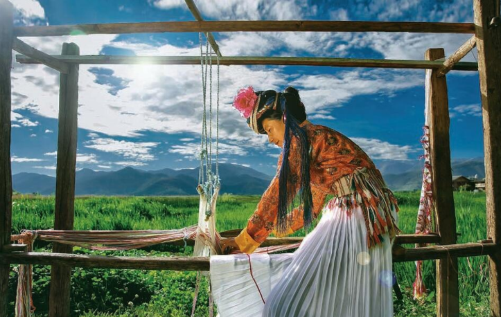 揭秘人类最后的母系部落,摩梭人仍实行走婚制,女性是一家之主